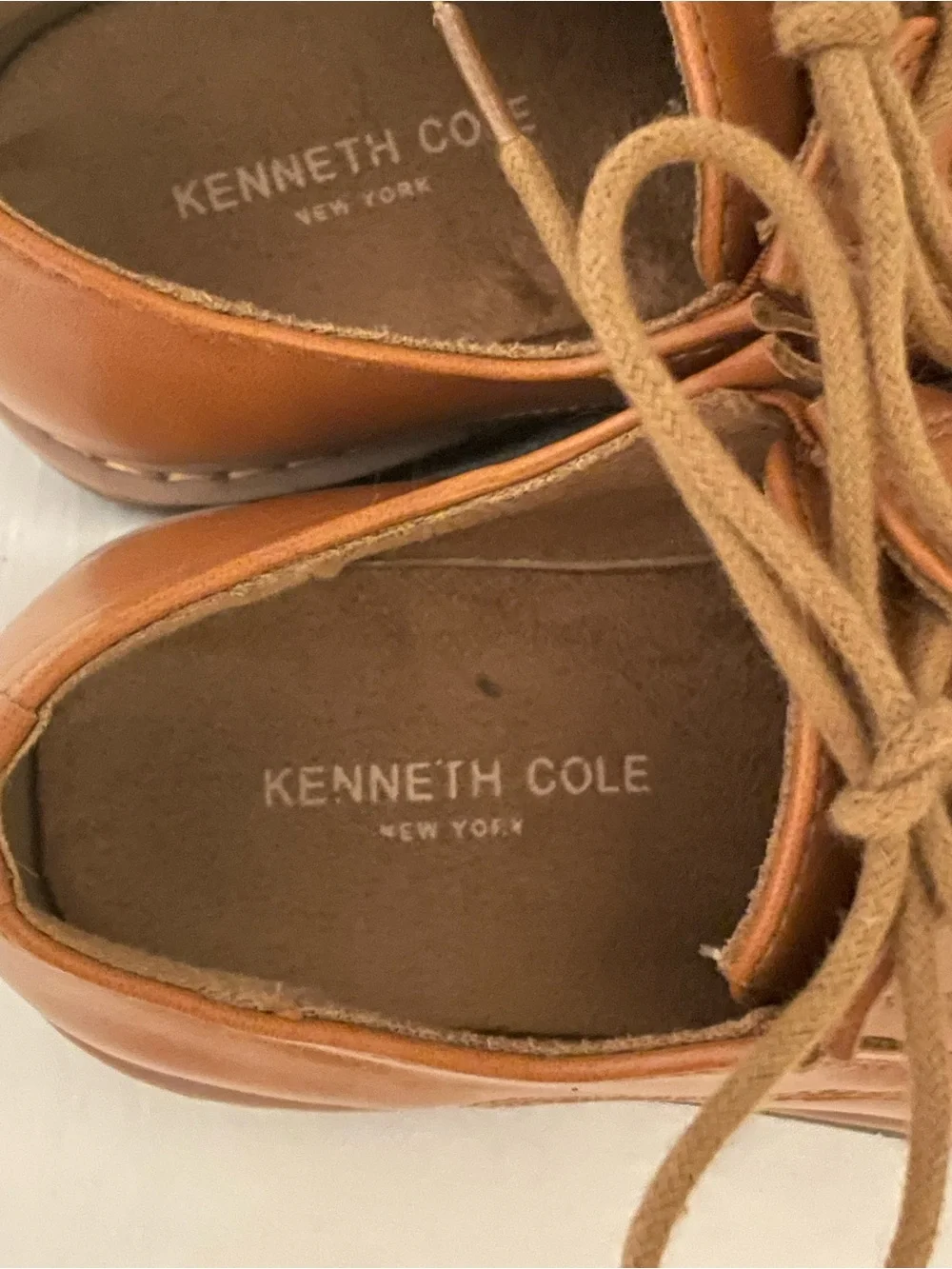 Kenneth Cole Kids Tan Lace-Up Dress Shoes